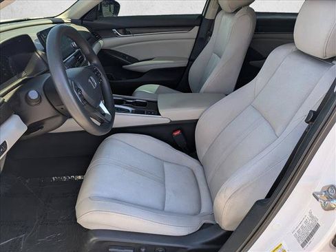 Used 2019 Honda Accord EX image 22