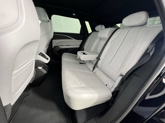 Used 2026 Cadillac Lyriq Sport AWD/4WD image 26