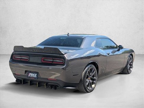 Used 2021 Dodge Challenger R/T Scat Pack w/ Shaker Package image 5