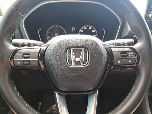 Used 2025 Honda Pilot Touring image 10