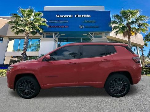 Used 2022 Jeep Compass Limited w/ (RED) Package image 8