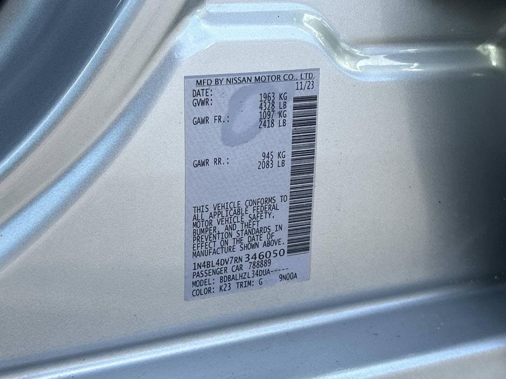 Certified 2024 Nissan Altima 2.5 SV FWD image 10