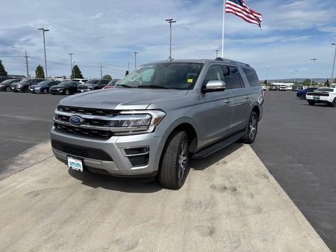 Used 2024 Ford Expedition Max Limited AWD/4WD image 7
