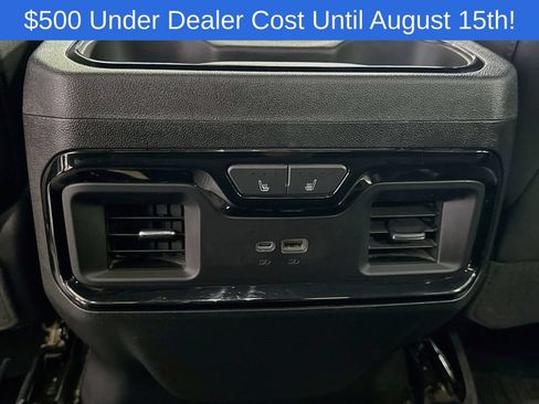 Used 2024 GMC Sierra 2500 AT4 w/ Technology Package AWD/4WD image 26
