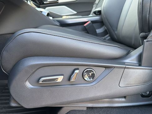 New 2026 Acura MDX Base image 26