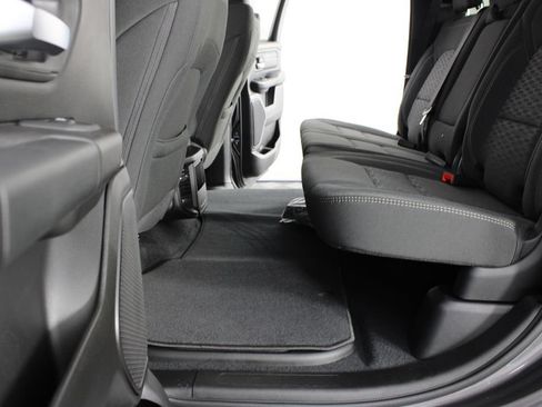 New 2026 RAM 1500 Express AWD/4WD image 16