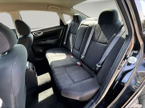 Used 2018 Nissan Sentra SV image 22