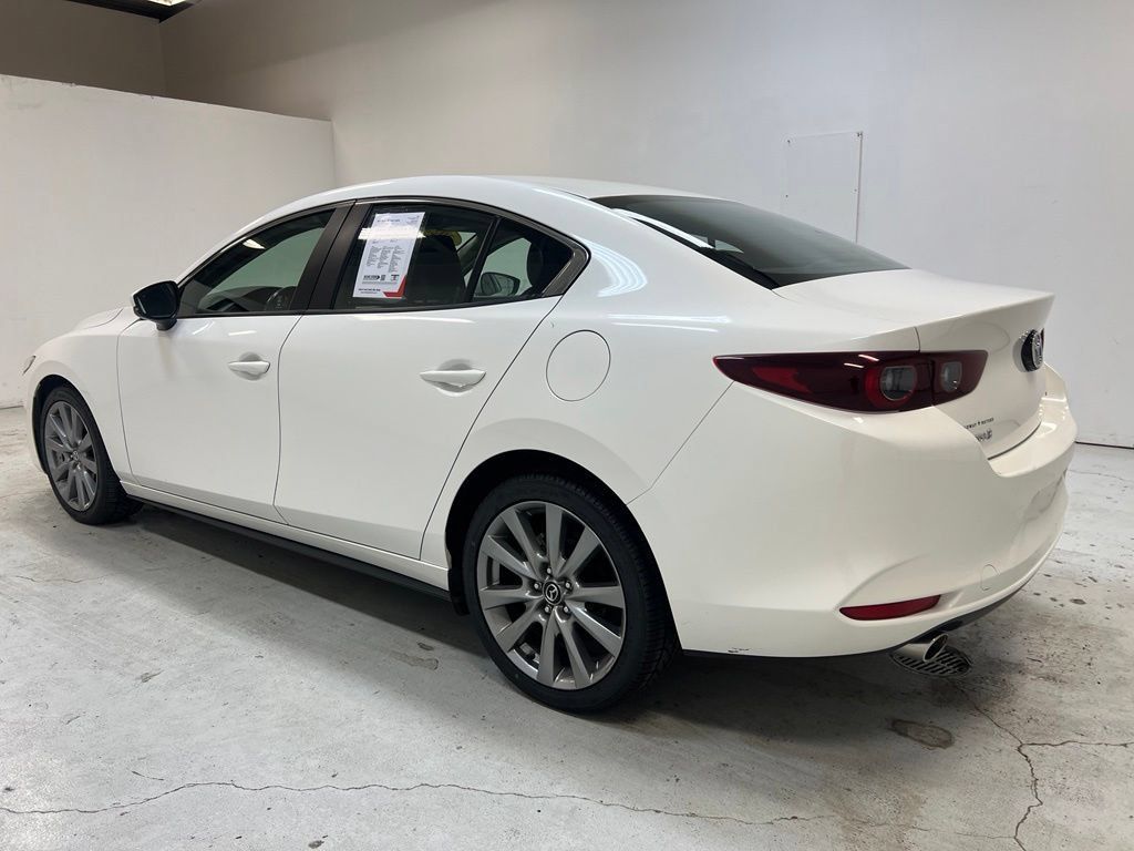 Used 2025 MAZDA MAZDA3 s FWD image 11