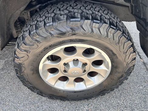 Used 2012 Toyota FJ Cruiser 4WD w/ Upgrade Pkg image 9
