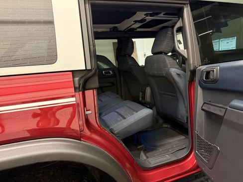 New 2025 Ford Bronco Heritage Edition AWD/4WD image 23