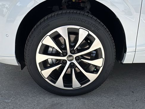 New 2026 Audi Q3 quattro 2.0T AWD/4WD image 25