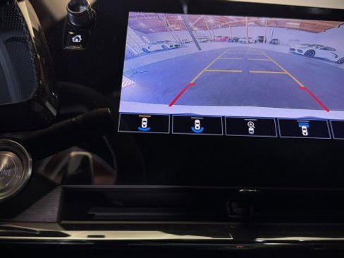 Used 2023 Chevrolet Corvette Stingray Premium Cpe w/ Z51 Performance Package image 6