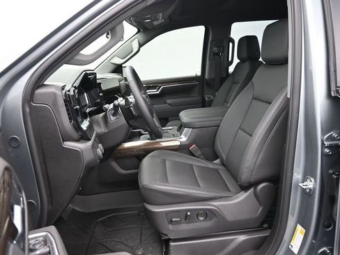 Used 2026 Chevrolet Silverado 1500 RST w/ Redline Edition image 39