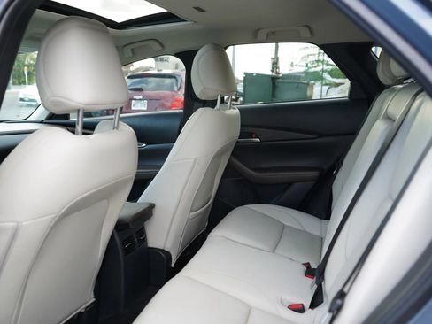 Used 2020 MAZDA CX-30 FWD w/ Premium Package image 16