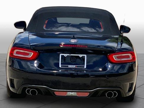 Used 2018 FIAT 124 Spider Abarth w/ Convenience Group RWD image 5