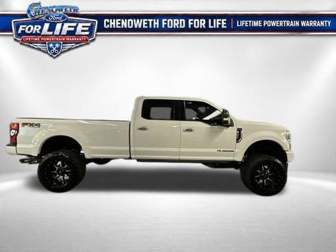 Used 2022 Ford F350 Platinum AWD/4WD image 6