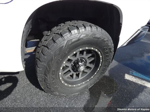 Used 2017 Toyota Tundra SR5 image 22
