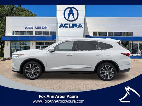 Certified 2023 Acura MDX SH-AWD w/ Technology Package image 2