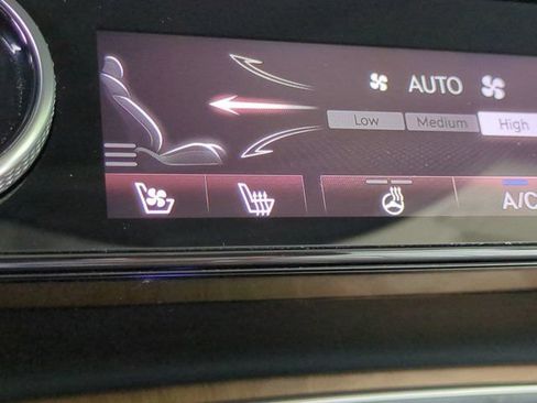 Used 2021 Genesis GV80 2.5T w/ Advanced Package 03 RWD image 21