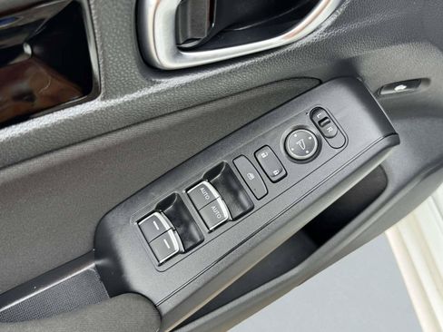 Used 2025 Honda Civic FWD Hybrid Sedan image 20