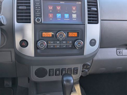 Used 2020 Nissan Frontier SV image 20