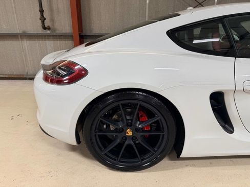 Used 2015 Porsche Cayman GTS image 38
