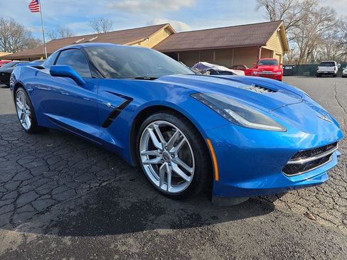 Used 2015 Chevrolet Corvette Stingray Coupe w/ 2LT Preferred Equipment Group image 18