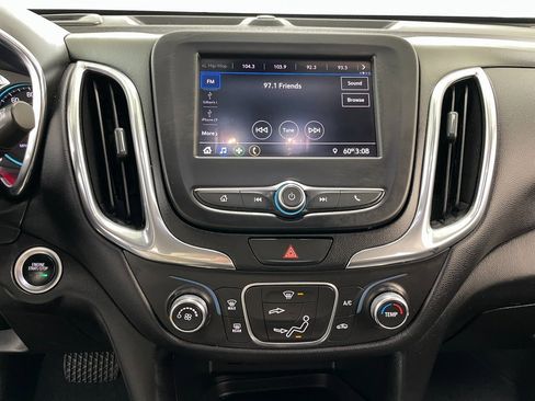 Certified 2020 Chevrolet Equinox LT image 28