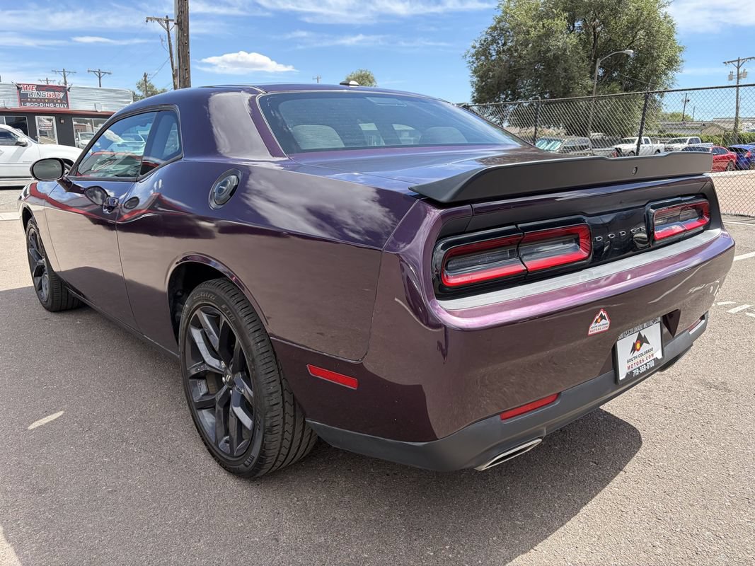 Used 2021 Dodge Challenger SXT w/ Blacktop Package RWD image 5