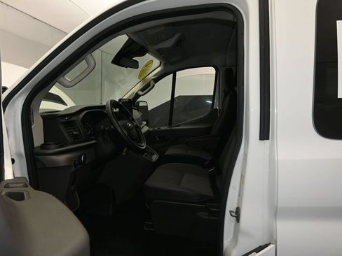 Used 2024 Ford Transit 350 XLT RWD image 23