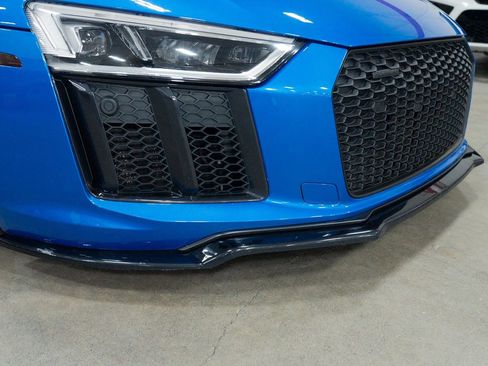 Used 2017 Audi R8 V10 image 18