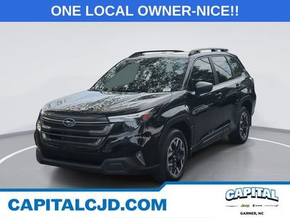 Used 2025 Subaru Forester Premium w/ Convenience Package #1