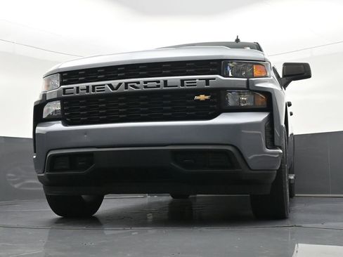 Used 2022 Chevrolet Silverado 1500 Custom RWD image 33