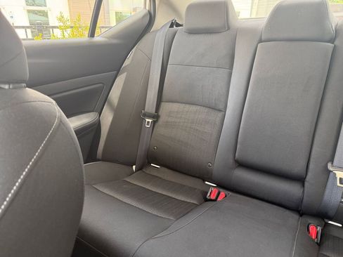 Used 2025 Nissan Altima 2.5 SV FWD image 39