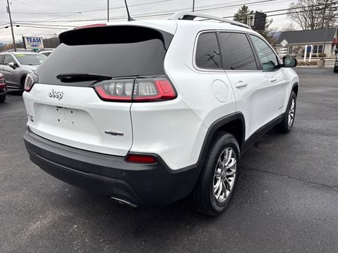 Used 2019 Jeep Cherokee Latitude Plus w/ Comfort/Convenience Group image 7