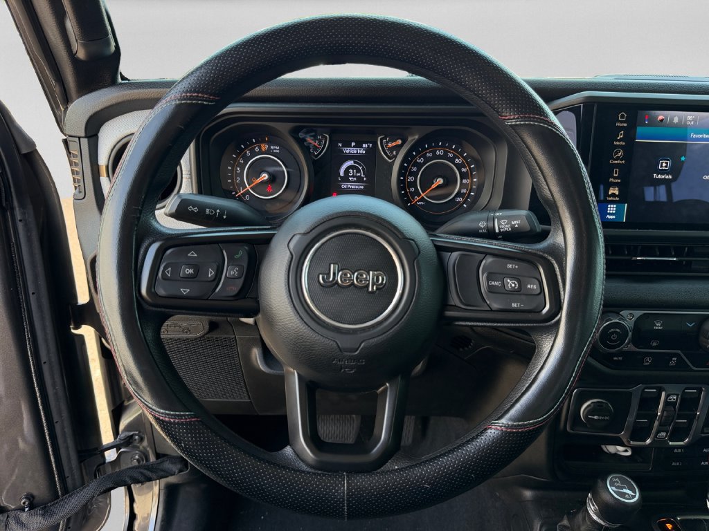 Used 2024 Jeep Gladiator Sport AWD/4WD image 12