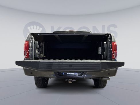 Used 2016 Ford F150 Platinum w/ Equipment Group 701A Luxury image 33