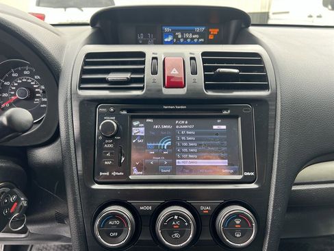 Used 2014 Subaru Forester 2.5i Touring w/ Popular Package #2 image 14