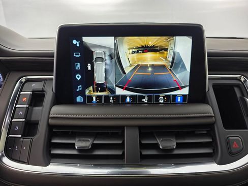 Used 2024 Chevrolet Tahoe LT w/ Luxury Package AWD/4WD image 24