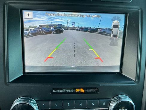 Used 2019 Ford Expedition Limited image 30