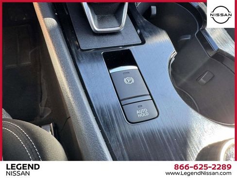 Certified 2023 Nissan Rogue SV image 30