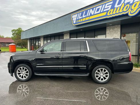 Used 2019 GMC Yukon XL Denali AWD/4WD image 4