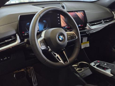 New 2026 BMW X2 xDrive28i w/ M Sport Package AWD/4WD image 10