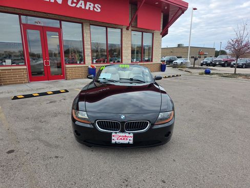 Used 2004 BMW Z4 2.5i image 2