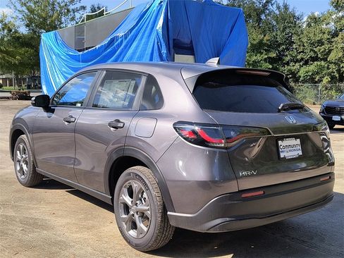 New 2026 Honda HR-V LX image 3