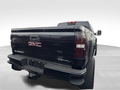 Used 2017 GMC Sierra 2500 Denali w/ Duramax Plus Package