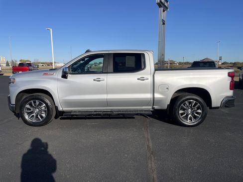 Used 2021 Chevrolet Silverado 1500 LT w/ All Star Edition Plus image 2