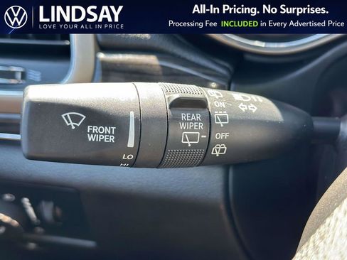 Used 2016 Jeep Grand Cherokee Overland w/ Advanced Technology Group AWD/4WD image 22