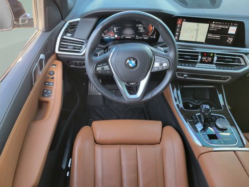 Used 2021 BMW X5 xDrive40i w/ Premium Package 2 AWD/4WD image 11