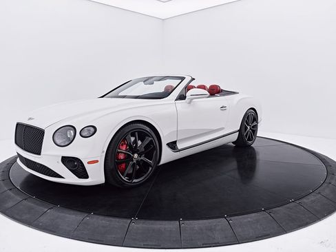 Used 2020 Bentley Continental GT AWD/4WD image 19